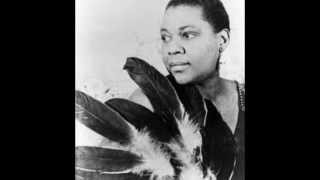 Video thumbnail of "Bessie Smith-Blue Spirit Blue"
