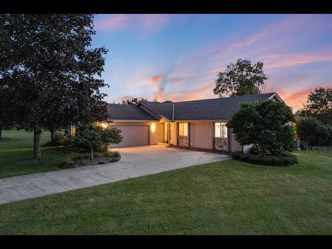 2065 Parkwood Court, Grafton, WI home video tour