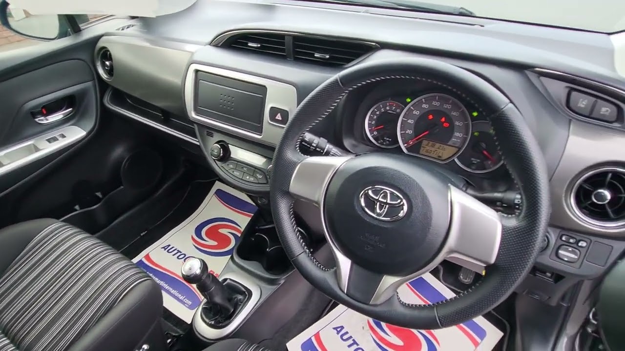 2016 162 Toyota Vitz RS 