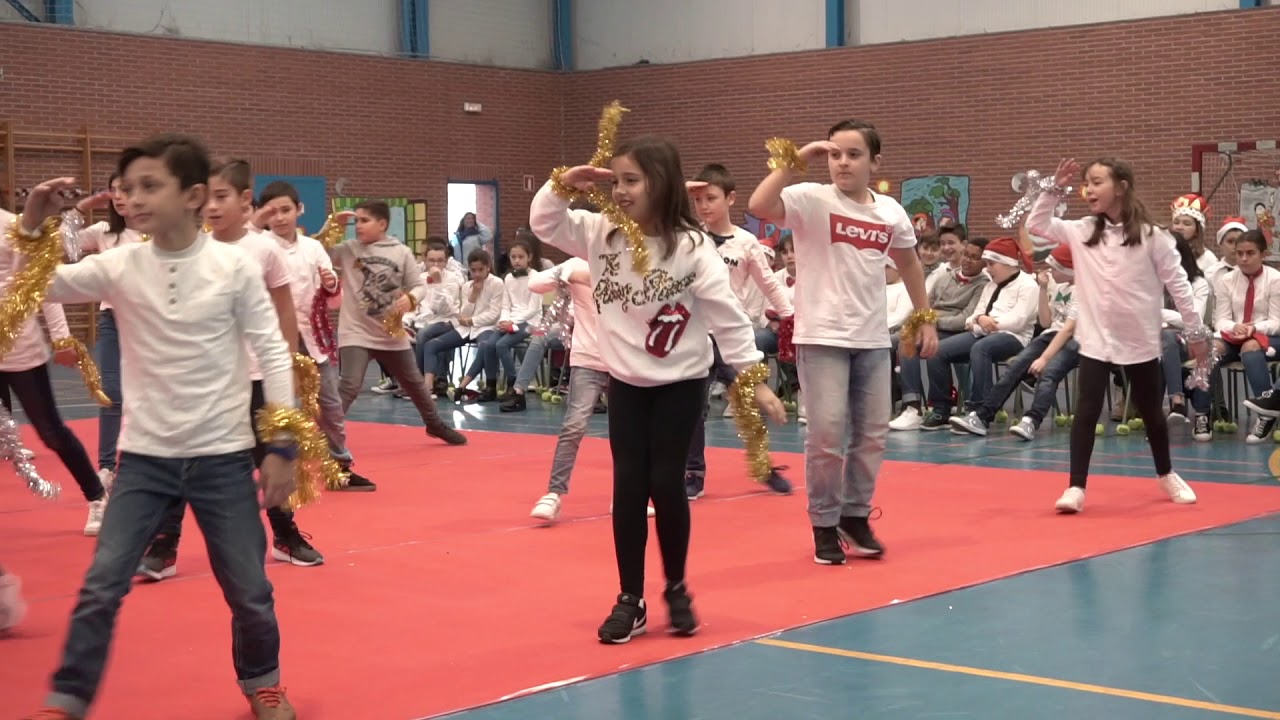 Cuarto A y B  Baile  Dancing Queen