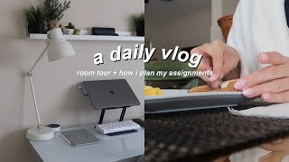 A DAILY VLOG | how i plan my exams, room + desk tour