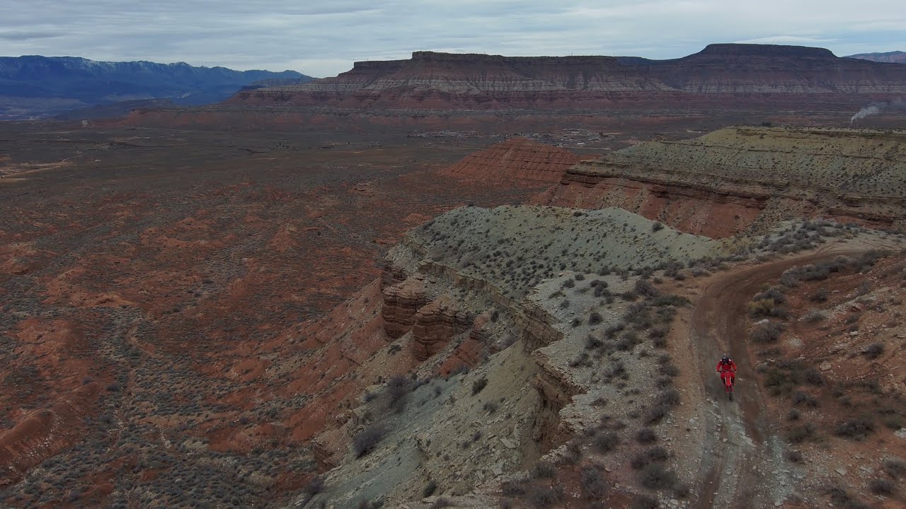 Virgin UT trail ride - Ducati Desmo 450 mx - Skydio 2 