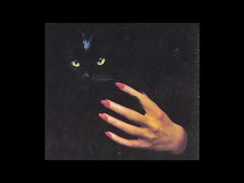 Putar Black Hole - The Voidz