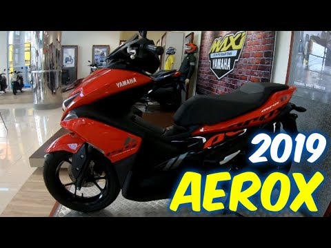  Yamaha  Aerox  2019 Tipe Standart Warna  Merah  Dengan Stiping 