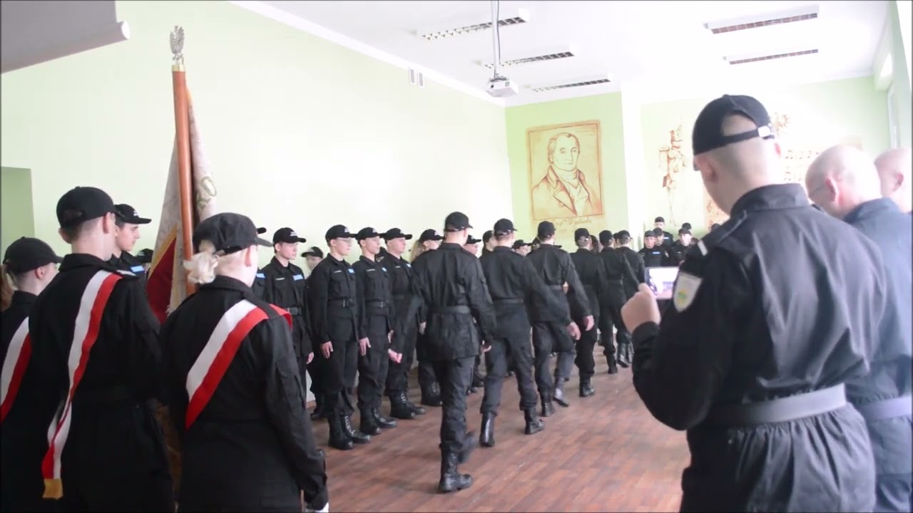 Ślubowanie klas mundurowych ZSR Grabonóg