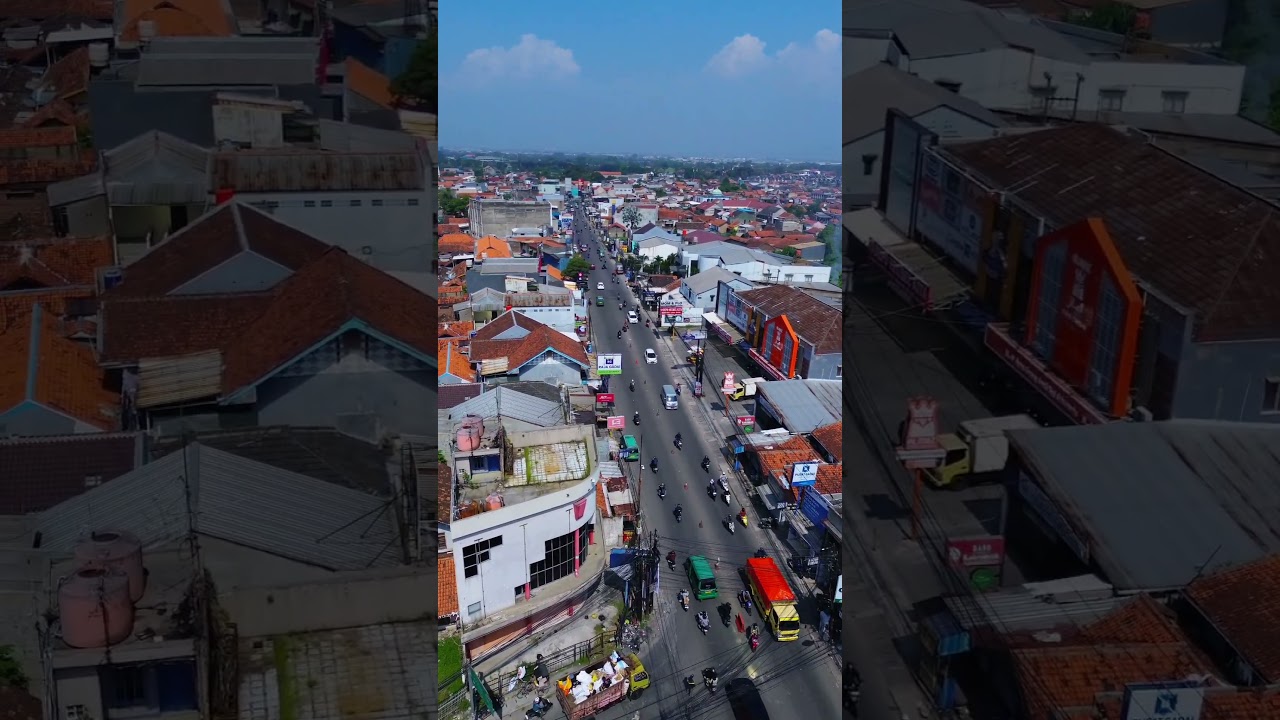 Suasana di Jalan Sukamenak menuju Jalan Raya kopo, Bandung 