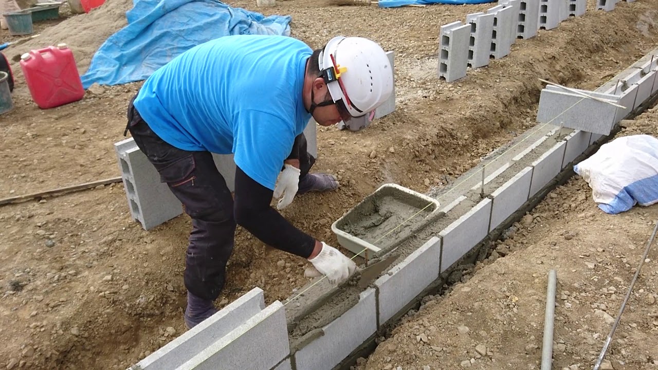ブロック積み CB120 build wall of concrete blocks कंक्रीट ब्लॉक की दीवार का निर्माण