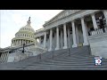 Trump holds closed-door meeting with Senate Republicans