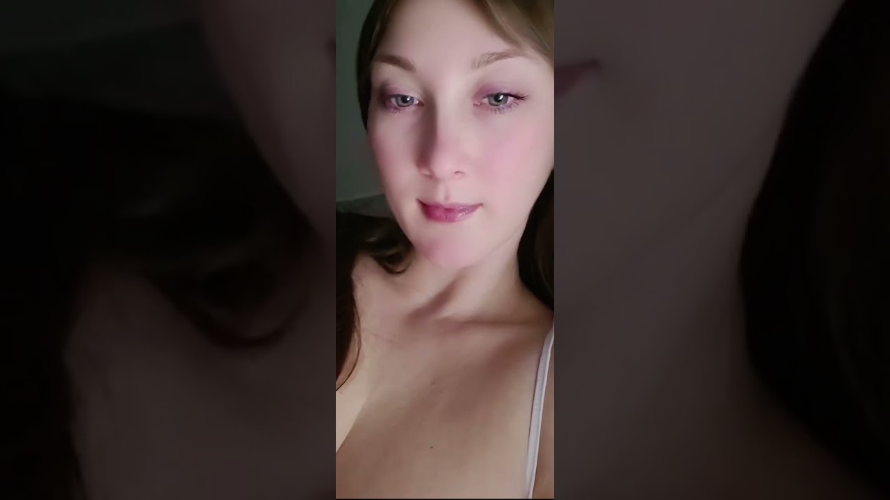 Повседневные дела💖 Сонная девочка пытается проснуться🥹🥰😘