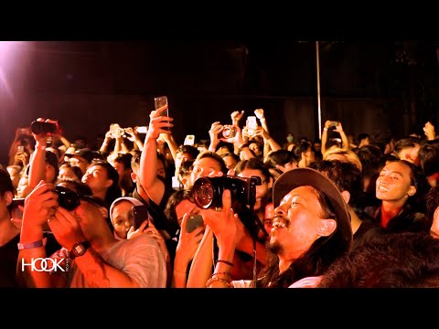 Orang-orang di Kerumunan