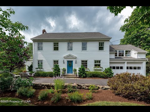 19 Shrine View Drive, Dallas, PA home video tour