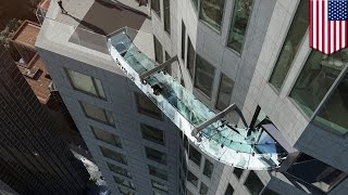 Skyslide Un Toboggan De Verre À 300 M Dalude Est Ouvert Au Public À La