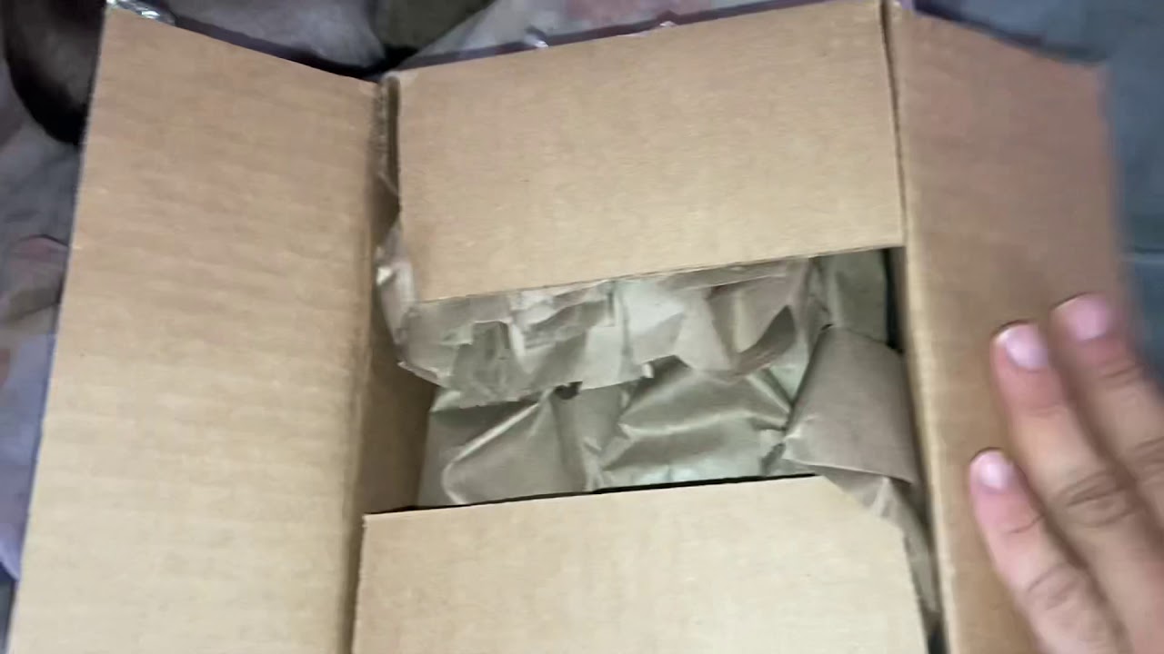 Google Stadia Premiere Edition (Unboxing)