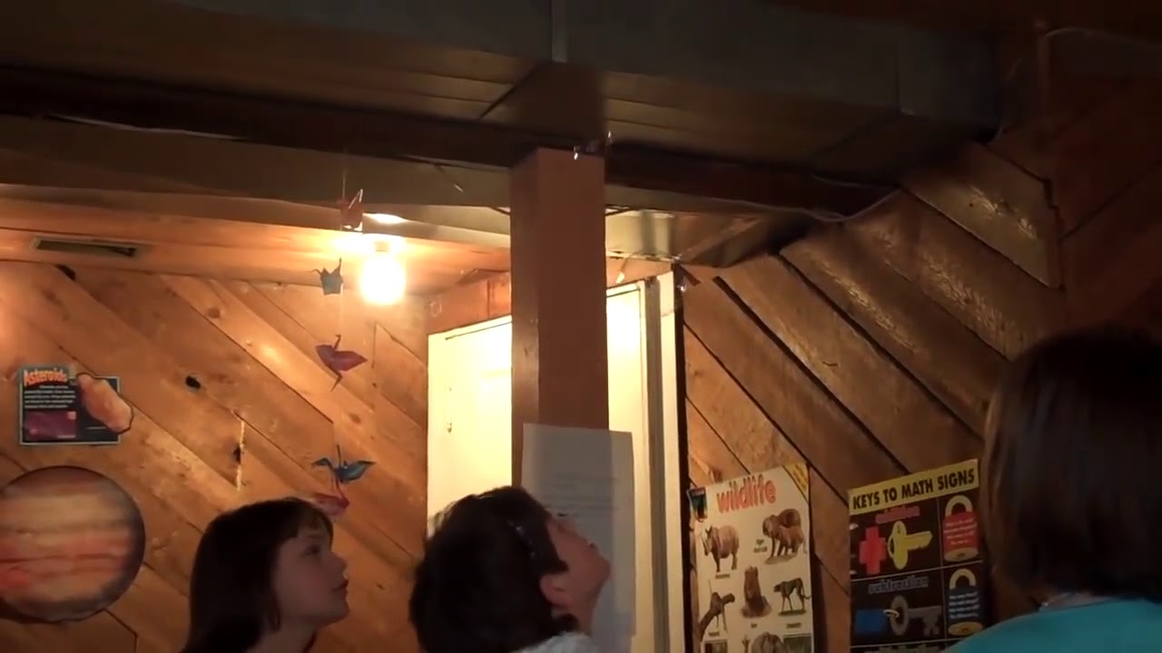 Selena Gomez shows costar Joey King and Jason Spevack some bubble magic! — Joey King