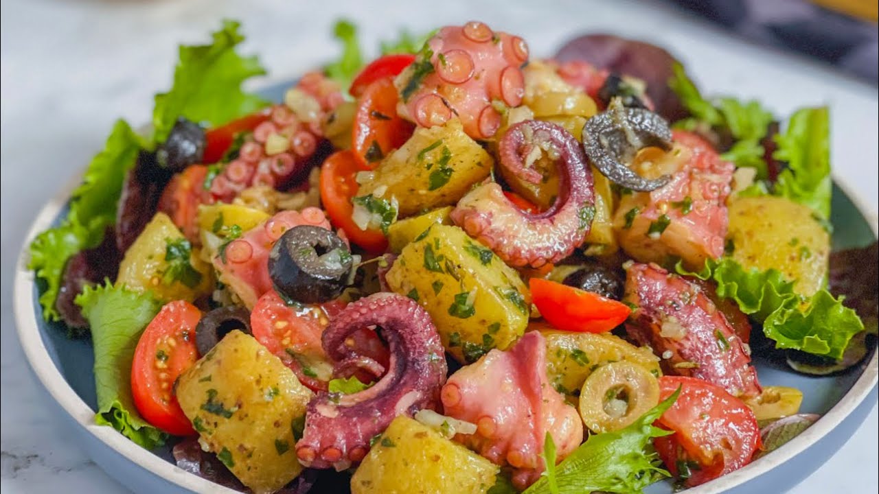 Salade de poulpe 🐙 سلاطة قرنيط بنة و لا اروع 🥰