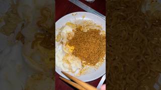 SOLUSI LAPER PALING CEPAT! Indomie rendang nampol banget #indomiegoreng #jajananviral #idejualan