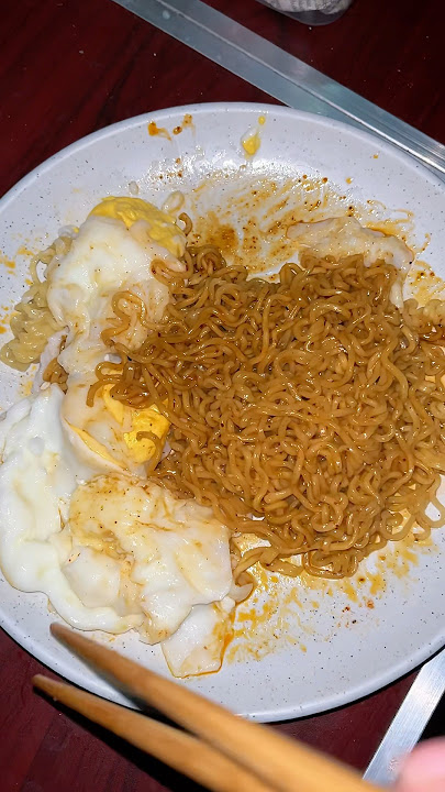 SOLUSI LAPER PALING CEPAT! Indomie rendang nampol banget #indomiegoreng #jajananviral #idejualan