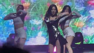 Whee In - You Make Me Happy fancam at the Whee In The Mood Tour SF 05-17-24