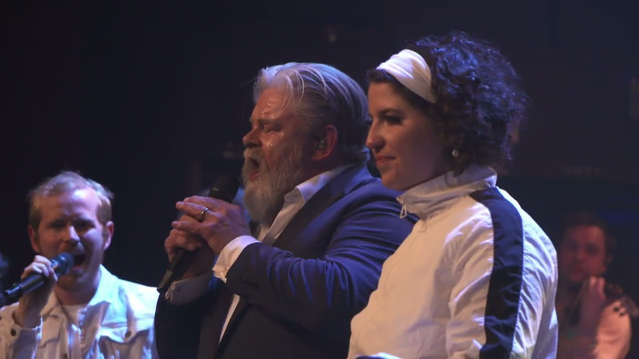 Jeg Er På Vej | Luftens Helte feat. Stig Rossen – Live fra Odense 2023