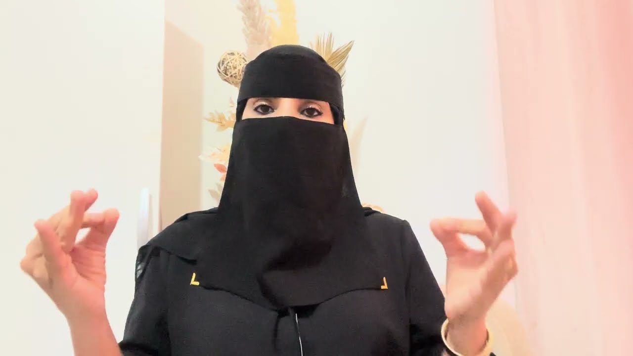 كيـ د النسا راجلها مبغاتوش يسافر مع صحابو ناضت دارت خطة جهنمية شيطان بقا غ حال فمو وزـ كو 😳🤦🏻‍♀️