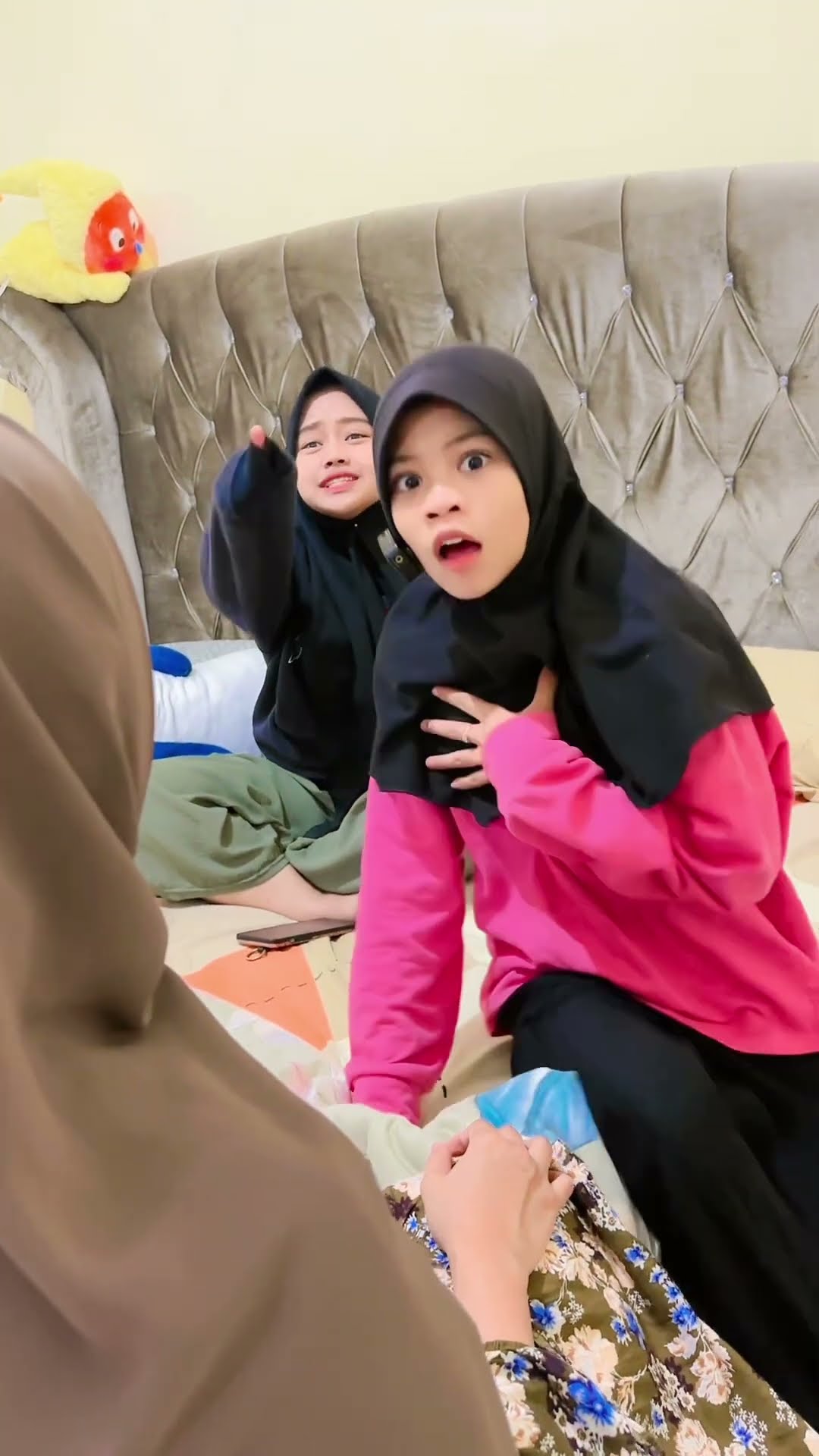 AYAH BIKIN TAKUT AJA