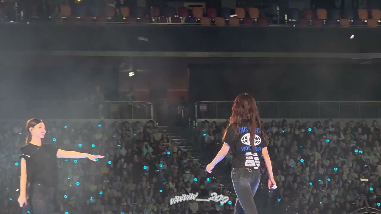 20251207 TWICE - ME+YOU (Encore) | [THIS IS FOR WORLD TOUR In Hong Kong] 