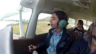 Çoçuklar Hezarfen Havaalanında Uçuyor