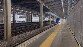 JR東日本 E7系　越後湯沢駅通過