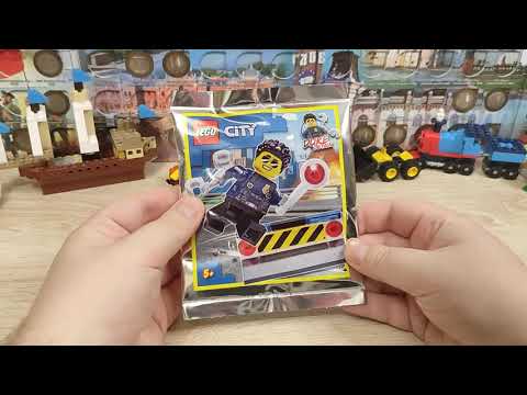 Обзор журнала LEGO City (Лего Сити) №6, 2021 года с конструктором полицейский Дюк Детэйн