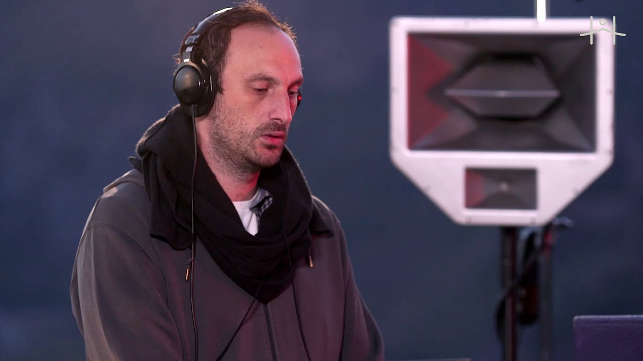 Hideout #24 - Ellarge (Part 2) / Kazbegi