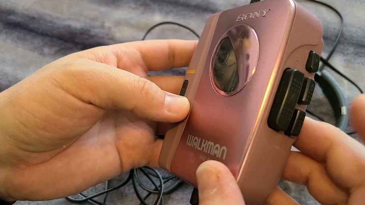 【美品】SONY WALKMAN WM-EX122 箱あり Amazon | Sony Walkman AVLS WM-EX122 Portable Cassette Player