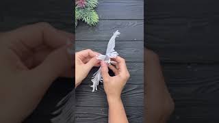 Easy Paper Snowflakes Paper Christmas decorations Tutorials foryou tutorial christmas snowflakes