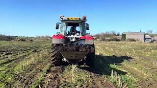 Self Loading Side Discharge Muck Spreader 