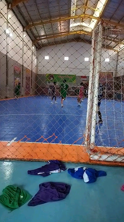 Keseruan Maen Fun Futsal Bareng Andika Ramadani Kiper Persebaya Surabaya #subscribers #futsal #fypシ