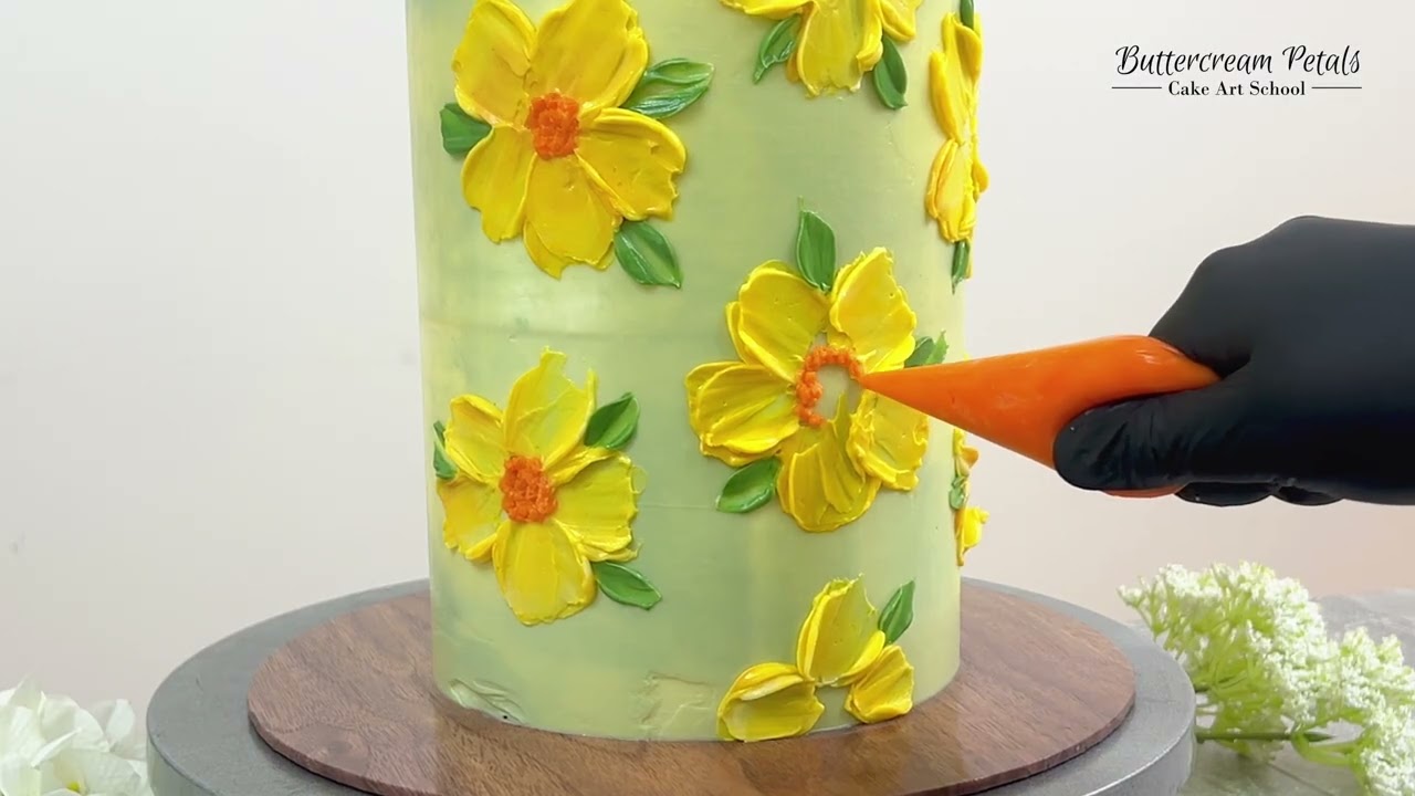 Buttercream Palette Knife Painting | 3-Minute Yellow Floral Print Cake Tutorial