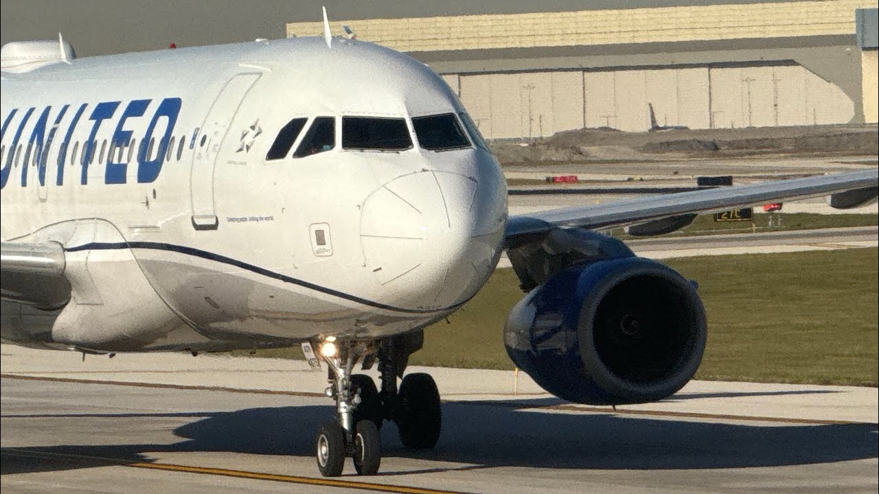 Full Flight ~ United Airlines ~ a321Neo Washington IAD- Chicago ORD