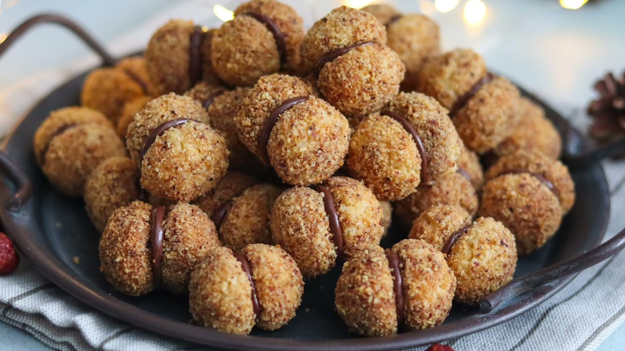 Boules de Noisettes/ hazelnut balls /صابلي البندق