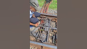 Manual Track Switching. #shorts #ytshorts #track #switching #pman