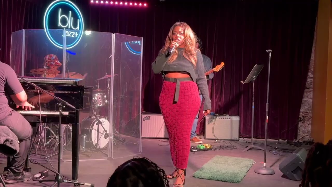 Esther Fitz – Crazy+++Toxic (Full Version)