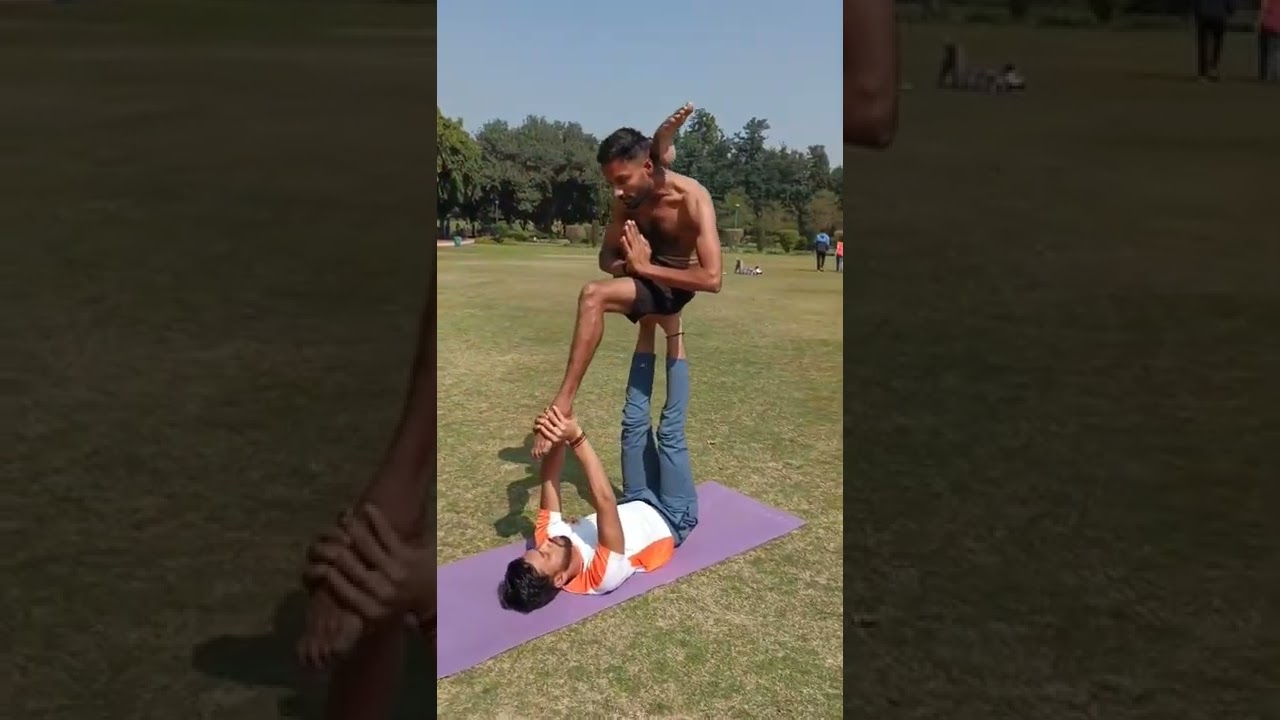 Acro Yoga Formation 🧘‍♂️🧘‍♂️