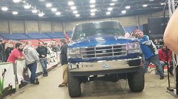 Neill Barber destroys passenger window at 2018 dB Drag Racing Finals