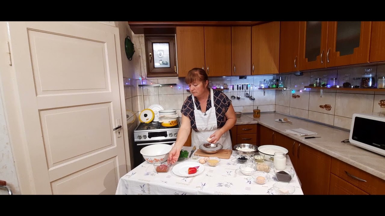 Karácsonyi menü: Házi tyúkhúsleves csigatésztával