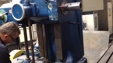4" LUCAS TABLE TYPE HORIZONTAL BORING MILL