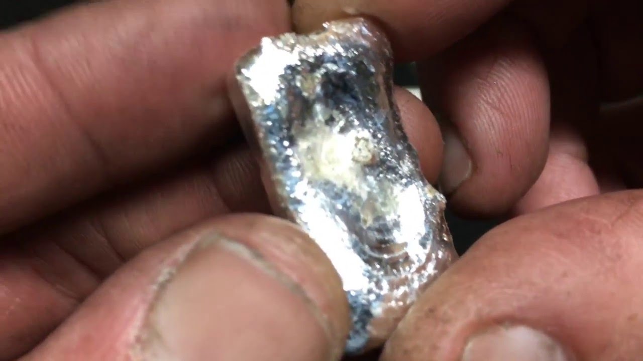 Another kit Kat mold and a pouring for silver bean counter