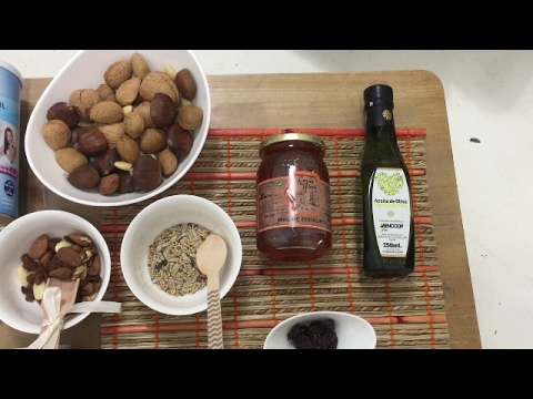 12 meses, 12 hábitos saludables: crema budwig, el desayuno más saludable -  YouTube