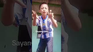 sing alus milik nya Sayng uwa