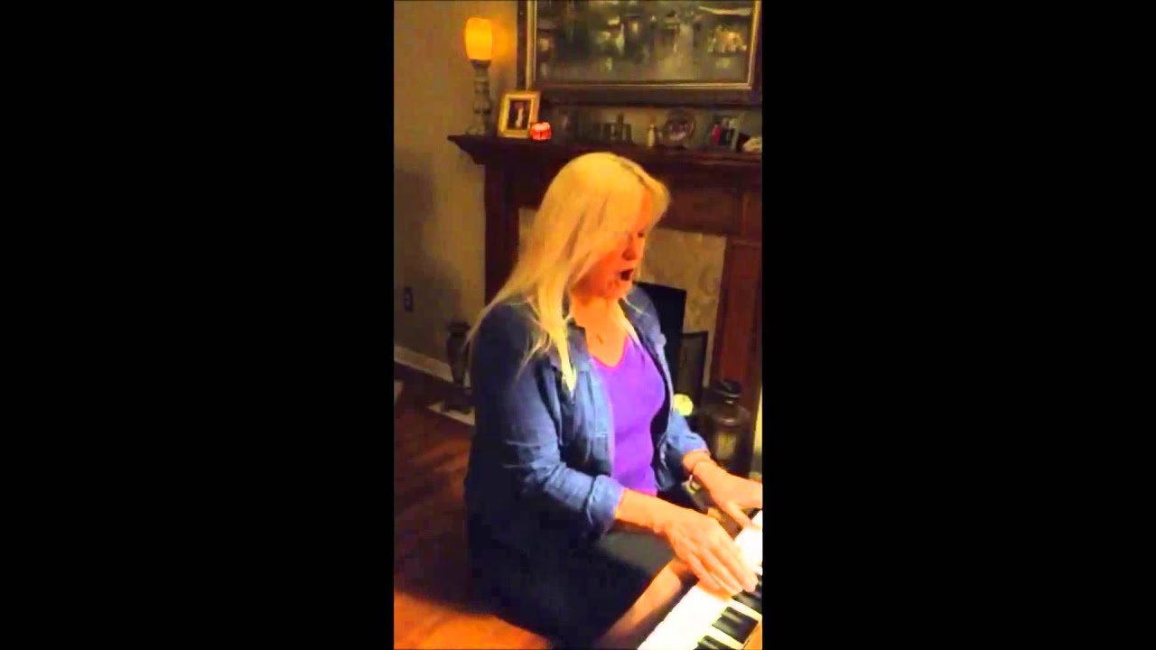 Julie Kidd Mom-Adaeus