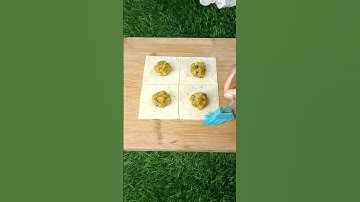 Easy Samosa Folding Method 🤩 | Mini Samosa Recipe #shorts #samosa #viral #food #trending