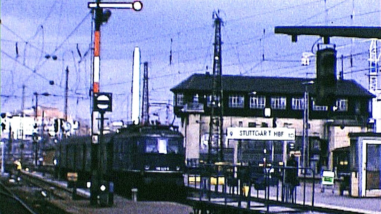 Kopfbahnhof Stuttgart 1974 - Altbau E 17, E 18, E 44, ET 65