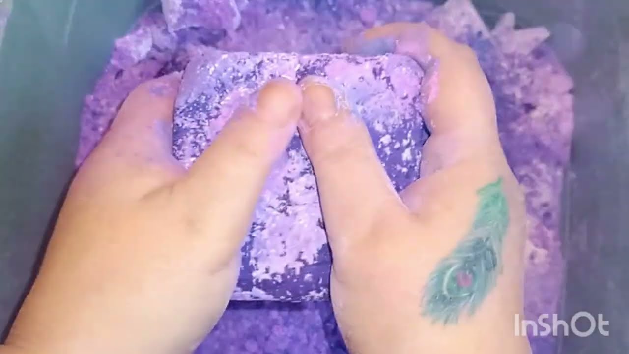 Dyed and fresh gym chalk blocks 💜🤍 Edit 🫶 #asmr #crunchycrumbles #relax #satisfying 